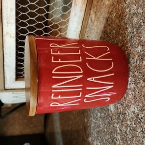 Rae Dunn Reindeer snacks ☃️ 🎅 canister